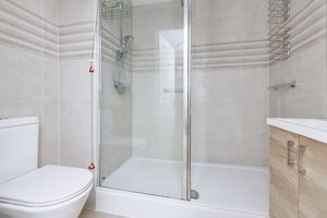 BATHROOM- click for photo gallery